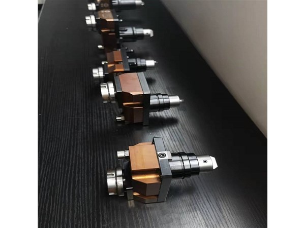 堡威的銑削動力刀座的特性